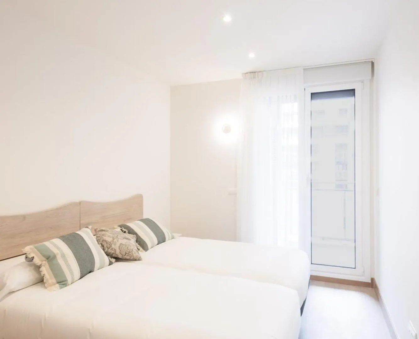 Ebony I Local Rentss Apartman Zarautz